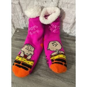 New Peanuts Linus Charlie Brown Cozy Sherpa Lined Slipper Socks "THATS LIFE"